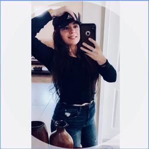 Meet your Posher, Nohemi